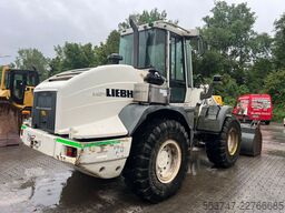 Liebherr L 524