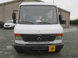 Mercedes-Benz 813 Vario