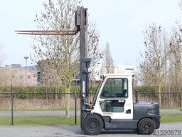 Doosan D55C-5 | 5500 KG | SIDESHIFT | POSITIONERS