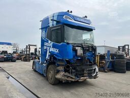 DAF XG+ 530 / Intarder / Hydraulic / ADR / Damaged