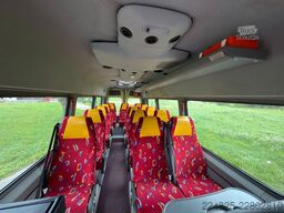 MERCEDES-BENZ Sprinter 518 CDI 16+1 Sitze *Automatik*Bj-2008