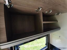 CHAUSSON titanium 767 GA Automatik, Hubbett und Längsbett
