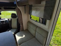 CHAUSSON titanium 767 GA Automatik, Hubbett und Längsbett