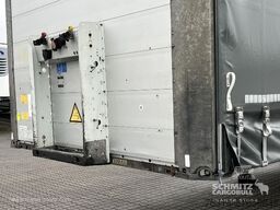 Schmitz Cargobull Curtainsider Mega Getränke