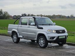  Patriot Pick up 4x4 Petrol Airco!