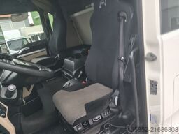 MAN TGX 18.460 Euro 6 4x2 (31)