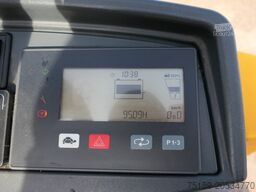 jungheinrich EZS 570 Schlepper Batterie 20/2017