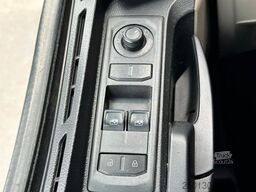 MAN TG3 18.470 4x2 LL Mega Curtainsider Retarder/