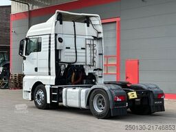 MAN TGX 18.400 4x2 BLS / 2 Tanks / ACC / ADR AT