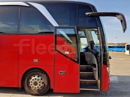 Setra S517