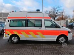 VOLKSWAGEN T5 Transporter Hochdach lang/KTW/Klima/FN: A29