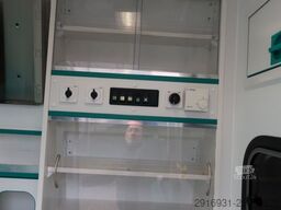 VOLKSWAGEN T5 Transporter Hochdach lang/KTW/Klima/FN: A29