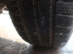 VOLKSWAGEN T5 Transporter Hochdach lang/KTW/Klima/FN: A29
