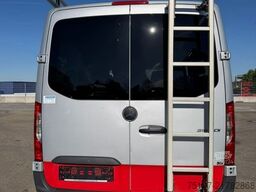 MERCEDES-BENZ 316 CDI Sprinter Ledersitze 9 Sitzer AHK 3,5 to