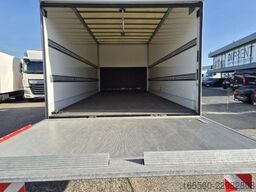 Mercedes-Benz Atego 818