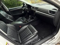 SKODA Superb 2.0 TDI SCR DSG Active Combi Panoramadach