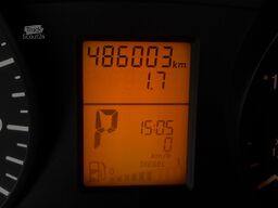 MERCEDES-BENZ Sprinter 213 Cdi BlueTec 9Sitze Schiebetür Klima