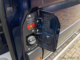 MERCEDES-BENZ Sprinter 213 Cdi BlueTec 9Sitze Schiebetür Klima