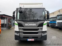 Scania P280 4X2