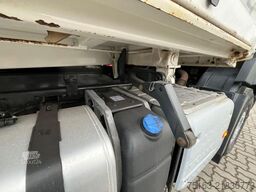 VOLVO FM 330 4x2 2-Achs Kipper Meiller