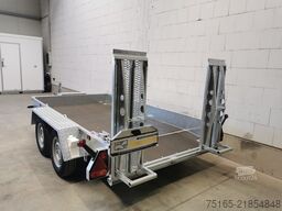 Variant 2716 B3 Maschinentransporter
