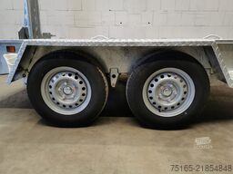 Variant 2716 B3 Maschinentransporter