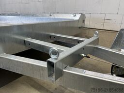 Hulco Terrax-2 3000.294x150 Maschinentransporter