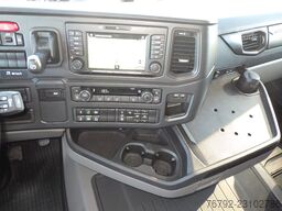 SCANIA R 560 A Super/Highline/Ret/Hydr./2xTank/Standkli