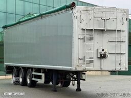 KRAKER CF-X2 WALKING FLOOR 2X STEERING AXLE TOP CONDITI