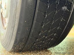 VOLVO FH 13.460 I-PARK COOL THEMO KING UT-800 VAN BEUR