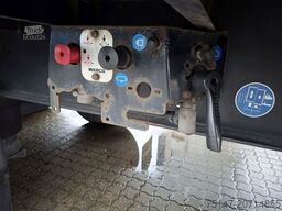 KÖGEL 3-Achs Auflieger Tautliner Edscha Lasi Code XL