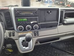 FUSO Canter 7C18 3-Sitzer Klima Ladebordwand