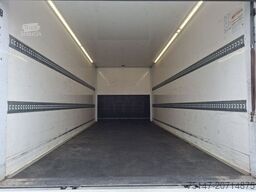 FUSO Canter 7C18 3-Sitzer Klima Ladebordwand