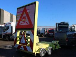 verdegro screen projector full complete with laptop/soft...