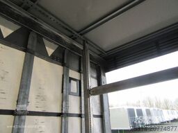 Schmitz Cargobull Curtainsider Mega Getränke
