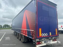 Schmitz Cargobull Curtainsider Mega