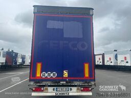Schmitz Cargobull Curtainsider Mega