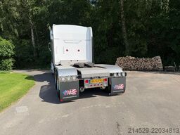 Kenworth W900L
