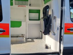 Ford Transit Krankenwagen Rettungswagen
