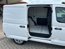 VW Caddy Cargo Maxi 2.0 TDI 4MOTION / AHK App-Conn...
