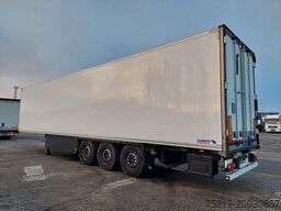 SCHMITZ CARGOBULL SKO24 ThermoKing SLXi 300