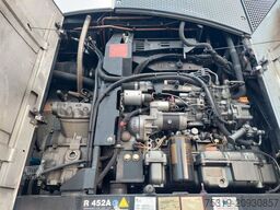 SCHMITZ CARGOBULL SKO24 ThermoKing SLXi 300