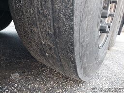 SCHMITZ CARGOBULL SKO24 ThermoKing SLXi 300