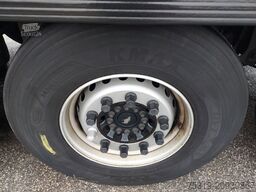 SCHMITZ CARGOBULL SKO 24 Thermo King SLXi 300