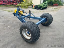 Bogballe Fahrwerk Düngerstreuer
