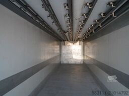 SCHMITZ CARGOBULL / CH?ODNIA / THERMO KING SLX 300 / HAKÓWKA / O?