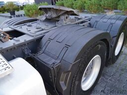 VOLVO FH 16 / 660 / 6x4 / DMC: 180.000 KG !! / RETARDE