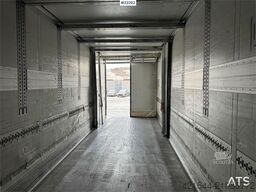 Schmitz Cargobull box semi-trailer with Carrier unit