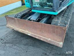 Kobelco SK75SR-3E crawler excavator with rototilt, 4 bucke