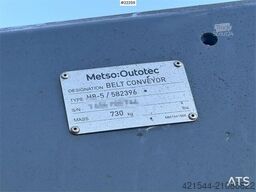Metso LT1110S impact crusher with screen
